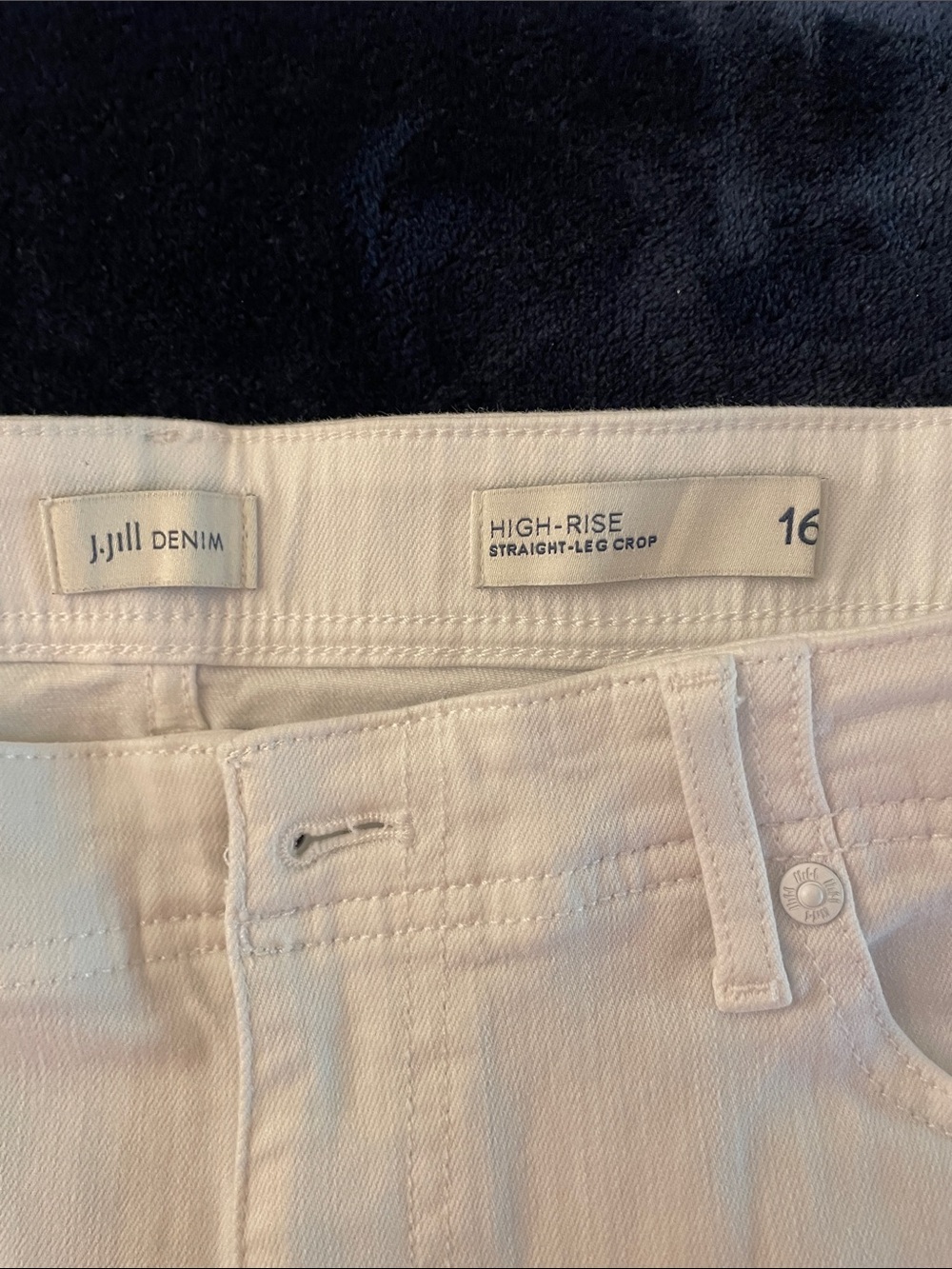J Jill High Rise Straight Leg Crop white Denim